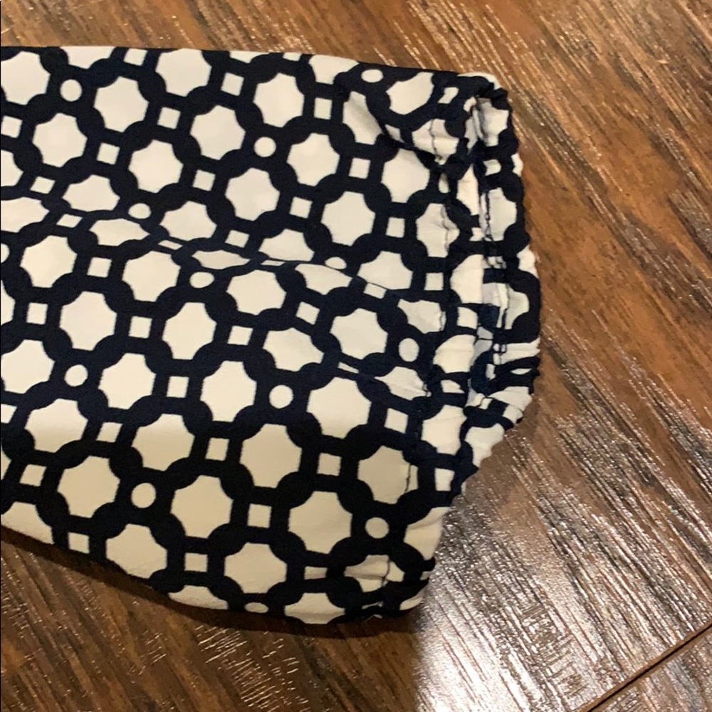 Button down top - Picture 3 of 7